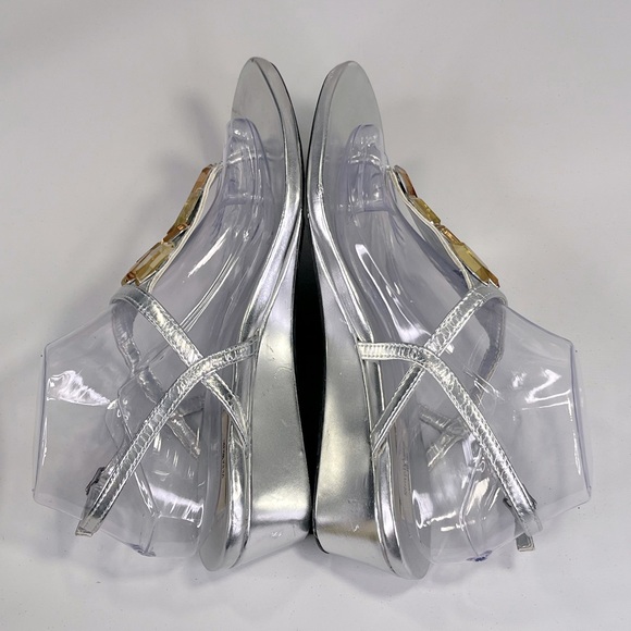 SIMPLY VERA/VERA WANG Serena Silver Metallic Jeweled Wedge Sandals-9 - Picture 5 of 6